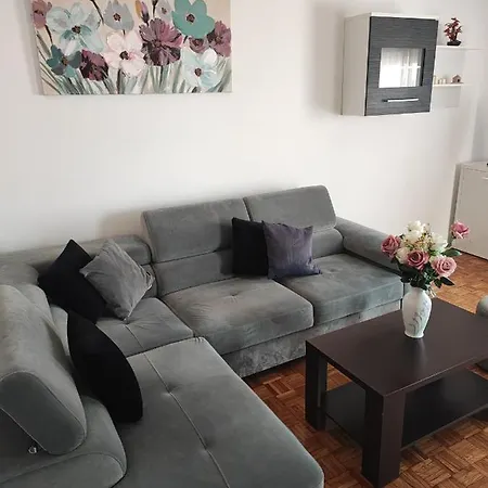 Eva Apartamento Pula