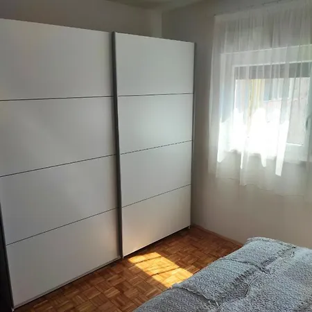 Eva Apartament *